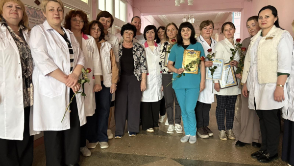 У Корці привітали медичних сестер та фельдшерів із професійним святом